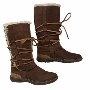 UGG Cantina goober chocolate brown Shearling Lace-Up Tall Boots size 7